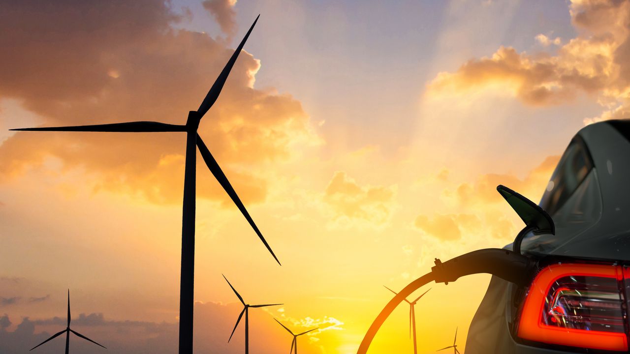 Laddnätverkshantering för elbilar: Intäktshantering, användarhantering och underhåll