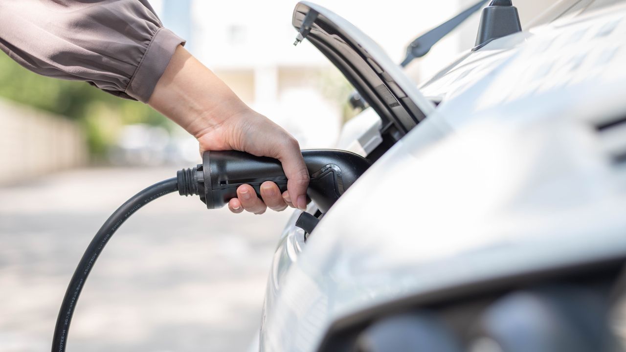 Offentliga laddstationer för elbilar: Hållbar mobilitet